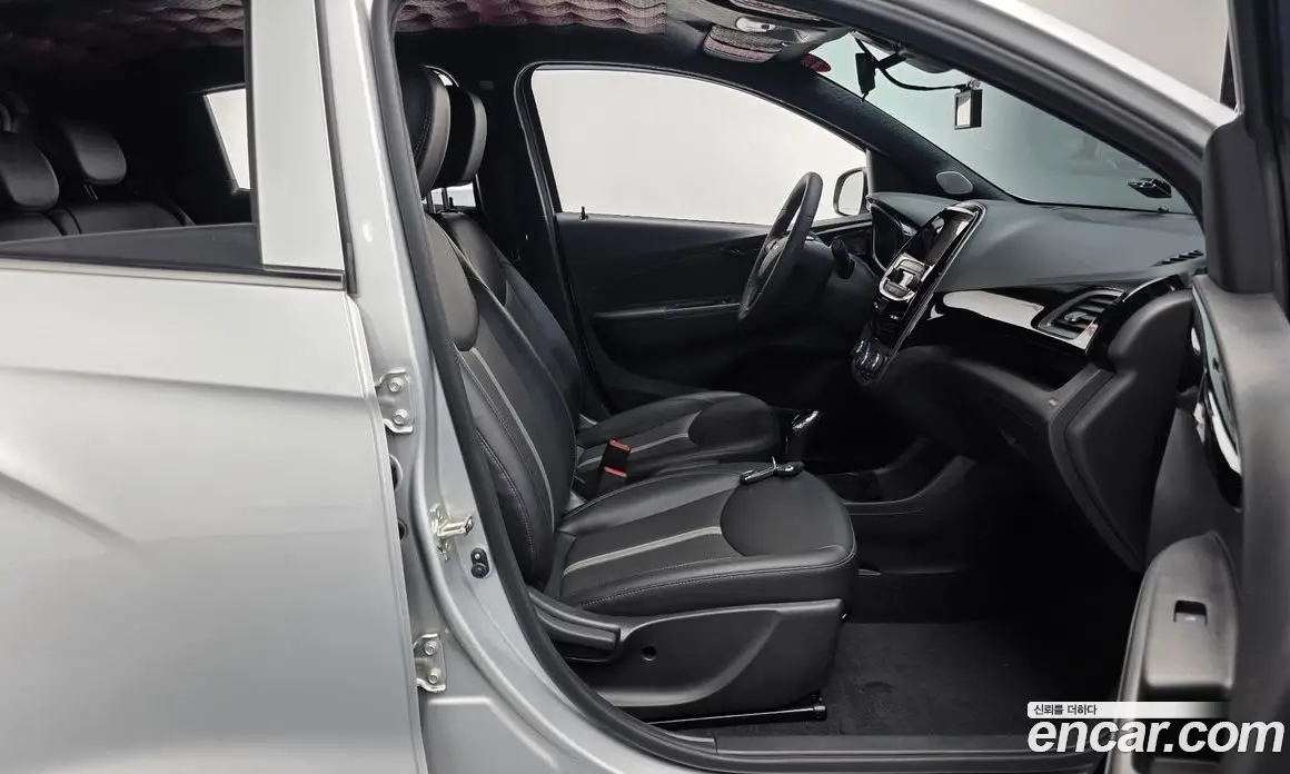 Chevrolet Spark 2022 1.0 автомат (гидро), фото 16