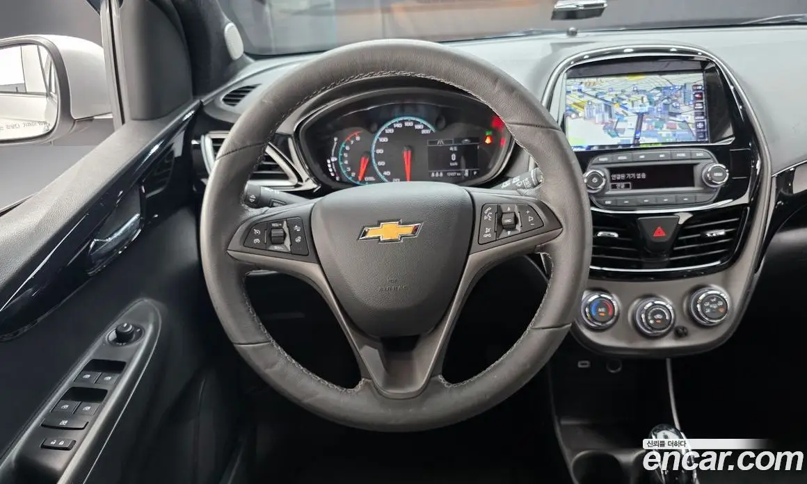 Chevrolet Spark 2022 1.0 автомат (гидро), фото 19