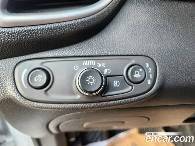 Chevrolet Trax 2018 1.4 автомат (гидро), миниатюра 11