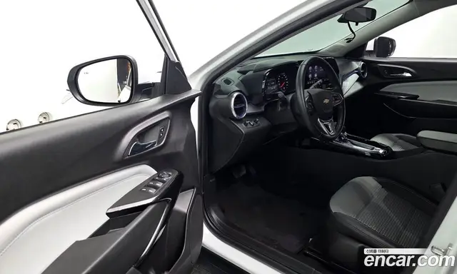 Chevrolet Trax 2023 1.2 автомат (гидро), миниатюра 11