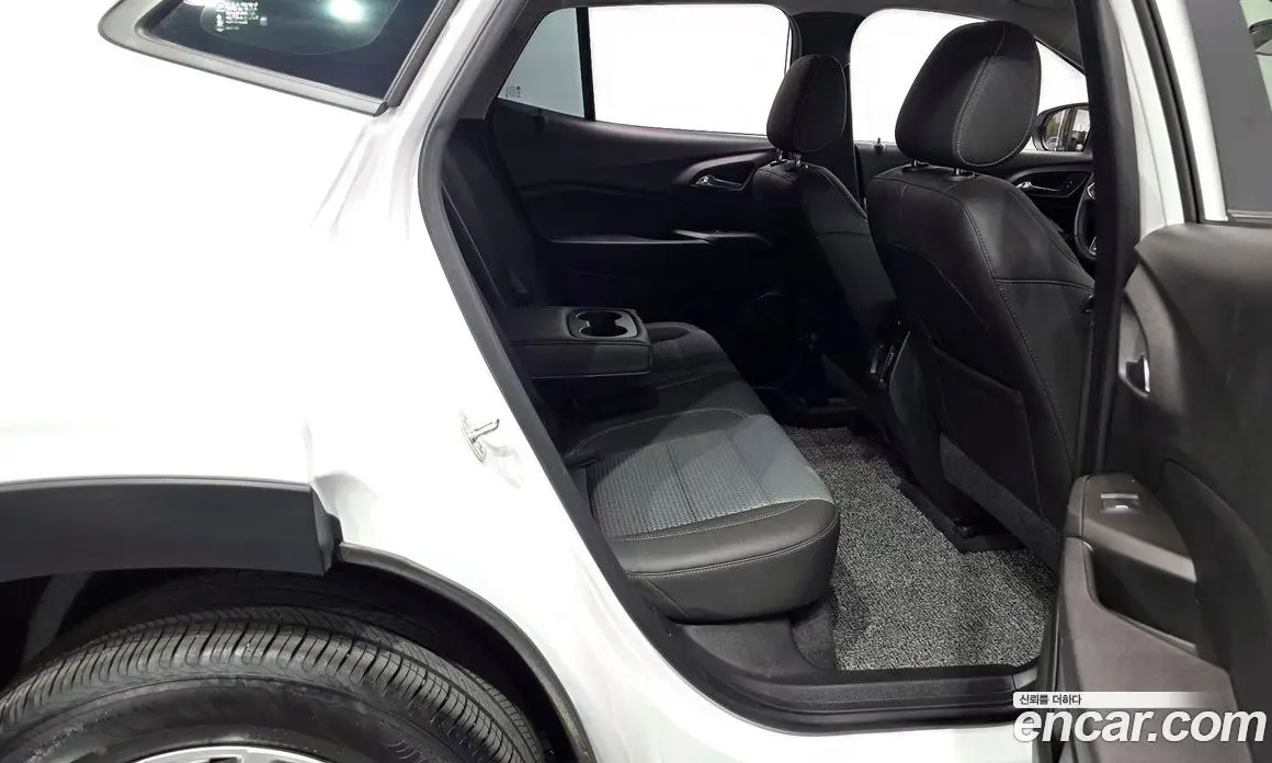 Chevrolet Trax 2023 1.2 автомат (гидро), фото 12