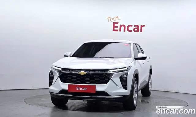 Chevrolet Trax 2023 1.2 автомат (гидро), миниатюра 3