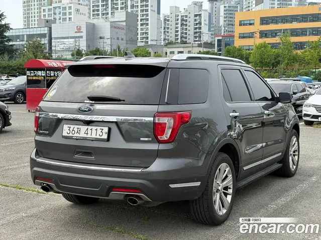 Ford Explorer 2019 2.3 автомат (гидро), миниатюра 2
