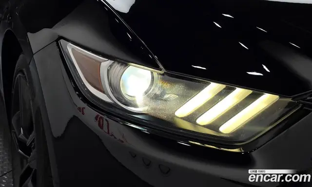 Ford Mustang 2017 2.3 автомат (гидро), миниатюра 8