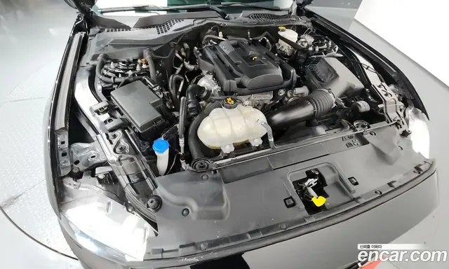 Ford Mustang 2021 2.3 автомат (гидро), миниатюра 6