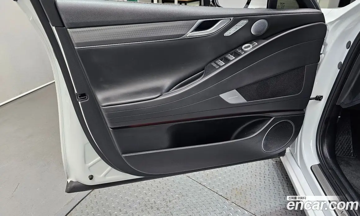 Genesis G80 2024 2.5 автомат (гидро), фото 14