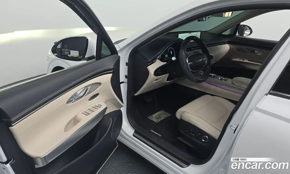 Genesis GV70 2023 2.5 автомат (гидро), фото 12