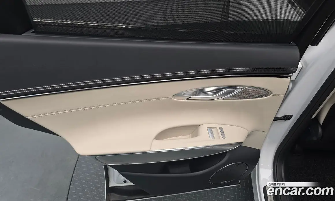 Genesis GV70 2023 2.5 автомат (гидро), фото 14