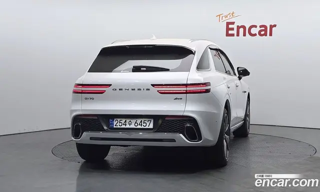 Genesis GV70 2023 2.5 автомат (гидро), миниатюра 3