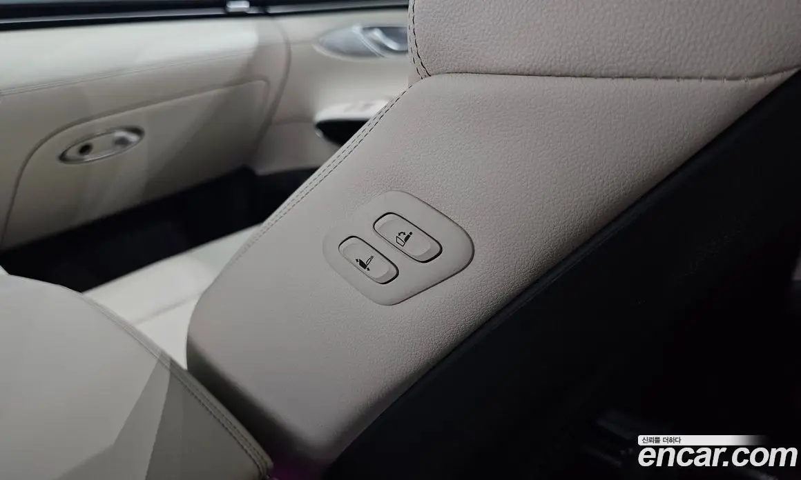 Genesis GV70 2024 2.5 автомат (гидро), фото 34