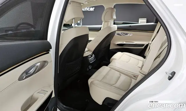 Genesis GV70 2024 2.5 автомат (гидро), миниатюра 11