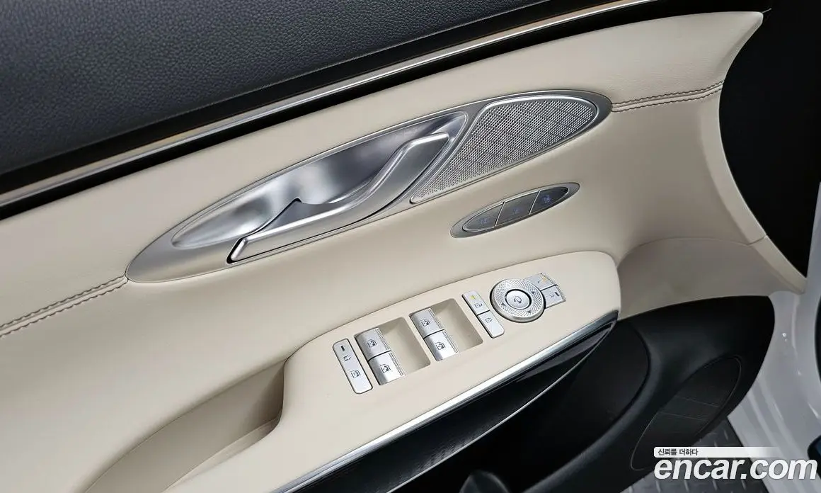 Genesis GV70 2024 2.5 автомат (гидро), фото 19
