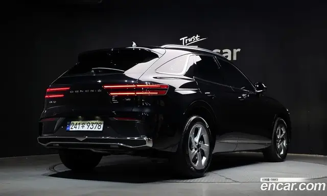 Genesis GV70 2024 2.5 автомат (гидро), миниатюра 2