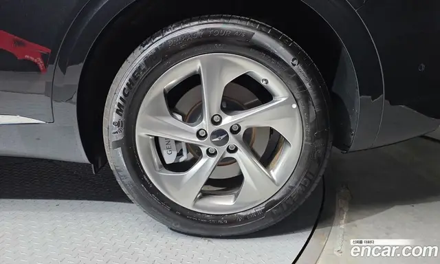 Genesis GV70 2024 2.5 автомат (гидро), миниатюра 7