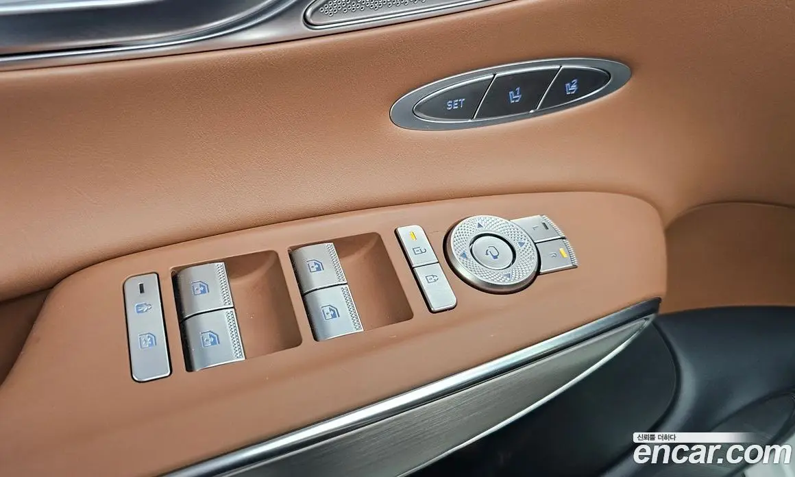 Genesis GV70 2024 2.5 автомат (гидро), фото 27