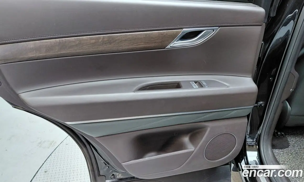 Genesis GV80 2022 3.0 автомат (гидро), фото 15