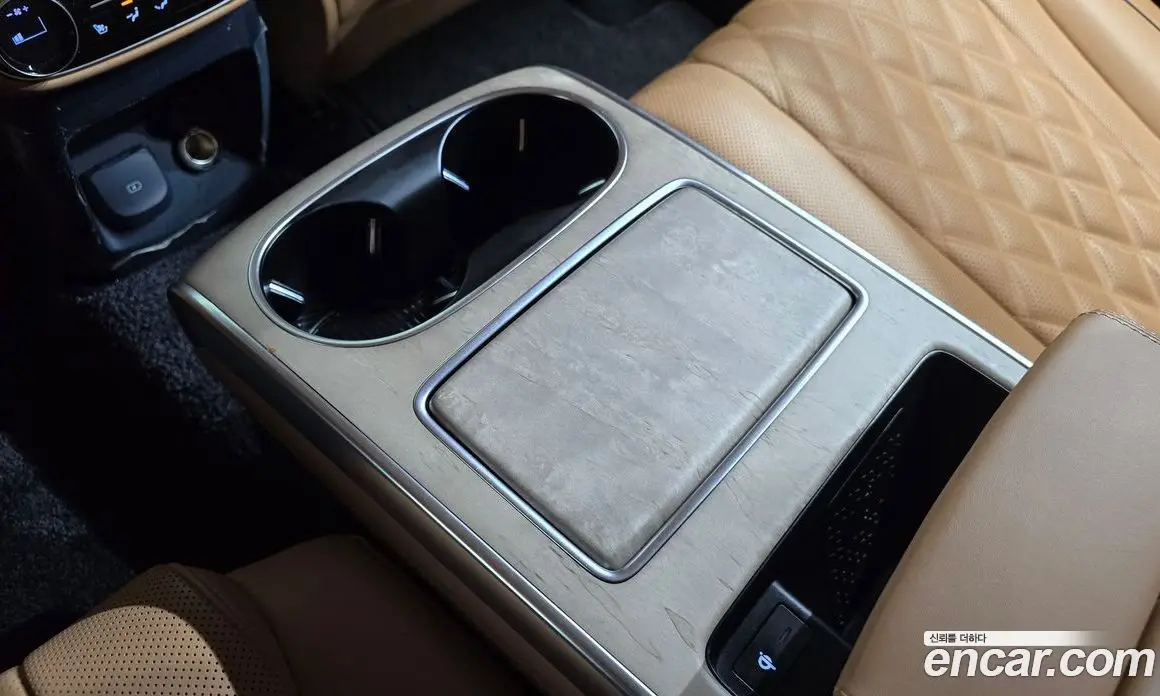 Genesis GV80 2023 2.5 автомат (гидро), фото 24