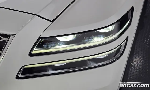 Genesis GV80 2023 2.5 автомат (гидро), миниатюра 8