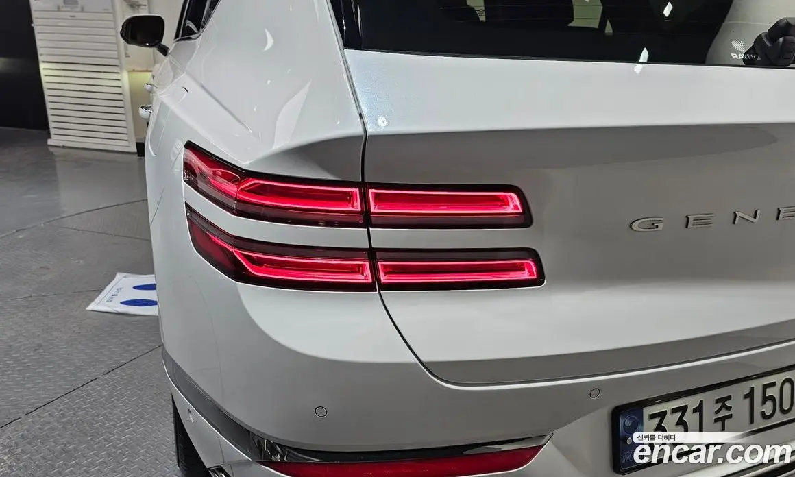 Genesis GV80 2025 2.5 автомат (гидро), фото 8