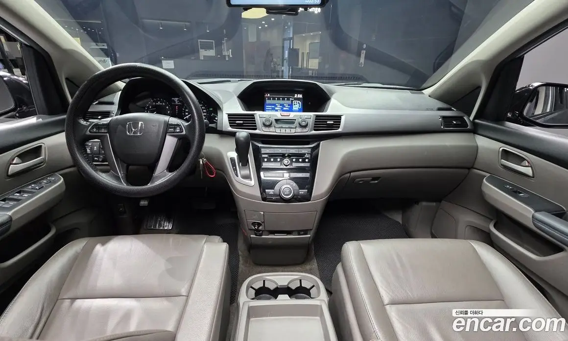 Honda Odyssey 2013 3.5 автомат (гидро), фото 7