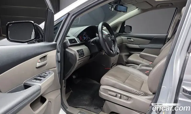 Honda Odyssey 2013 3.5 автомат (гидро), миниатюра 10
