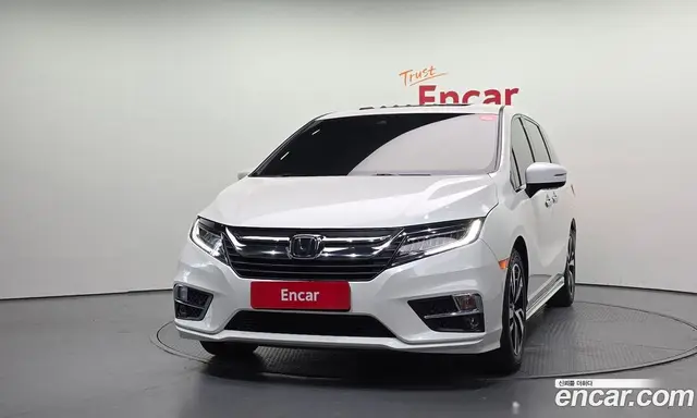 Honda Odyssey 2019 3.5 автомат (гидро), миниатюра 3