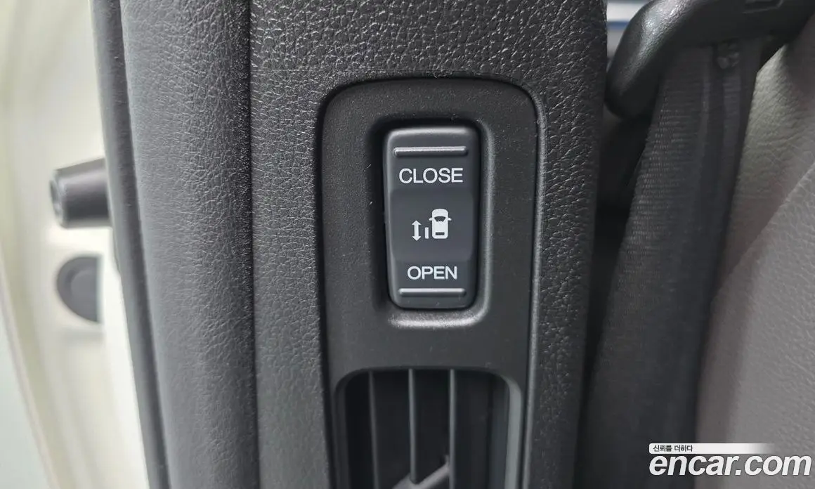 Honda Odyssey 2019 3.5 автомат (гидро), фото 27