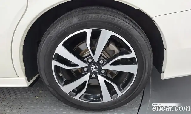 Honda Odyssey 2019 3.5 автомат (гидро), миниатюра 7