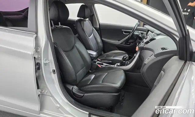 Hyundai Avante 2014 1.6 автомат (гидро), миниатюра 12