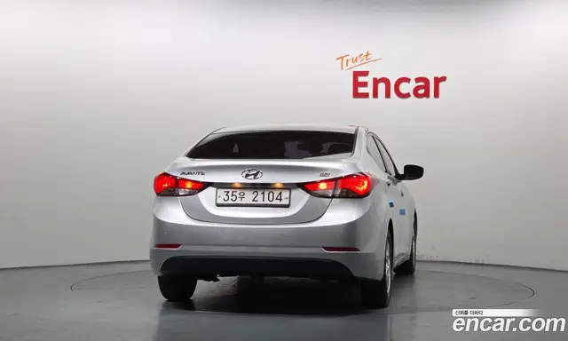 Hyundai Avante 2014 1.6 автомат (гидро), миниатюра 4