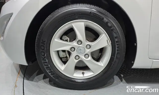 Hyundai Avante 2014 1.6 автомат (гидро), миниатюра 5
