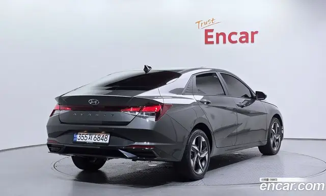 Hyundai Avante 2022 1.6 автомат (гидро), миниатюра 2