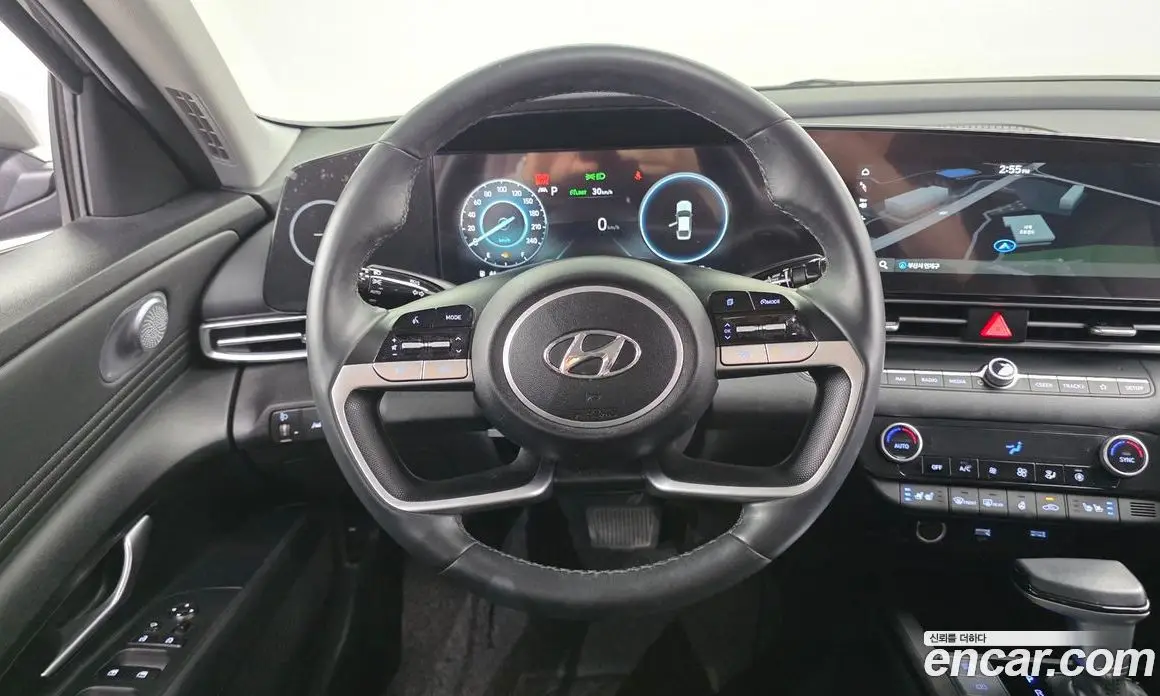 Hyundai Avante 2022 1.6 автомат (гидро), фото 19