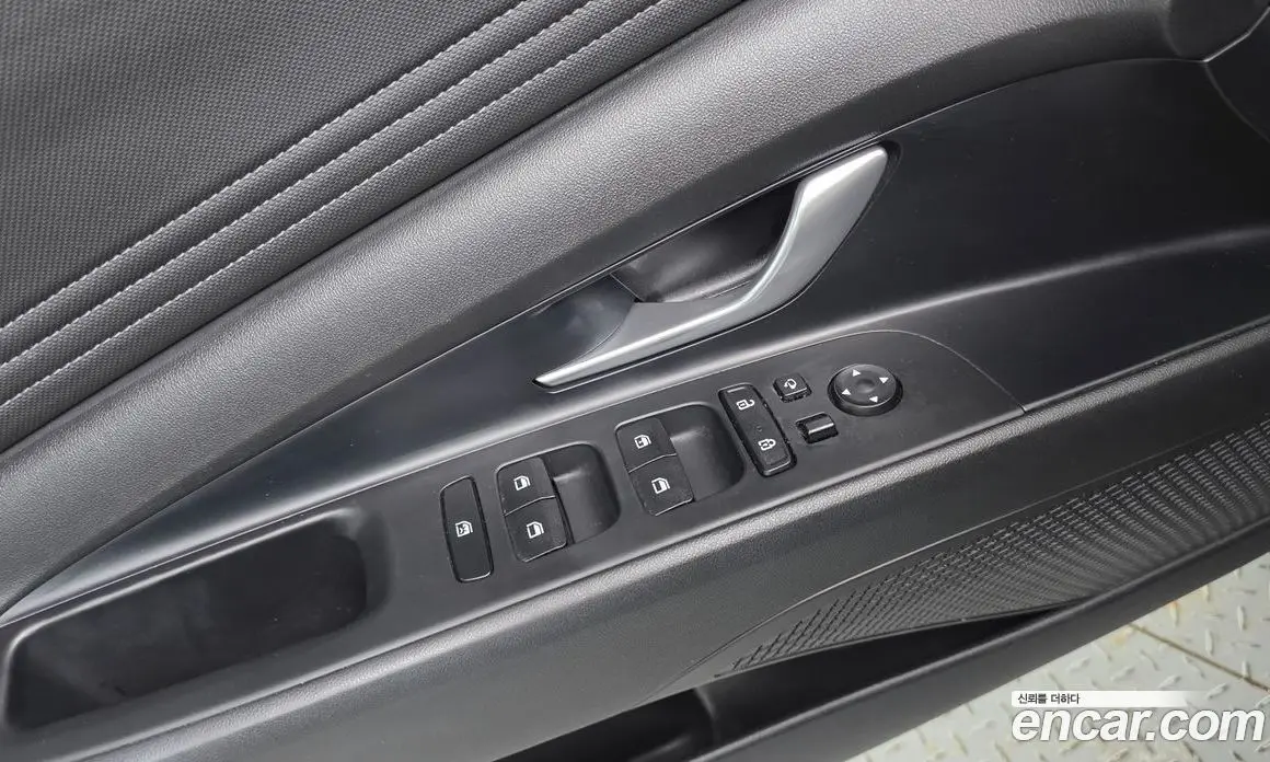 Hyundai Avante 2022 1.6 автомат (гидро), фото 24