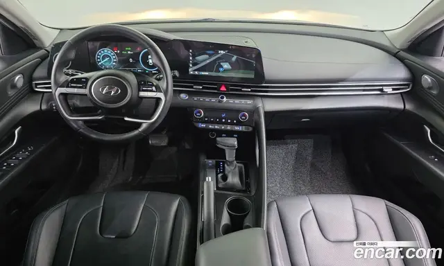 Hyundai Avante 2022 1.6 автомат (гидро), миниатюра 10