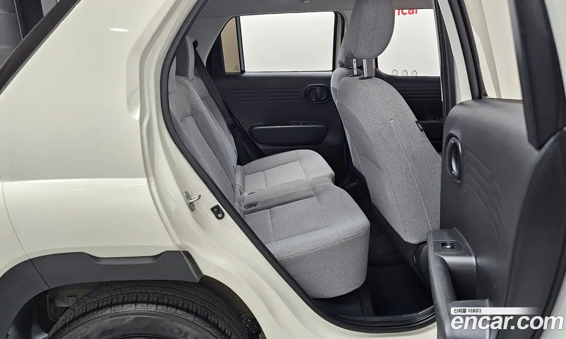 Hyundai Casper 2021 1.0 автомат (гидро), фото 11
