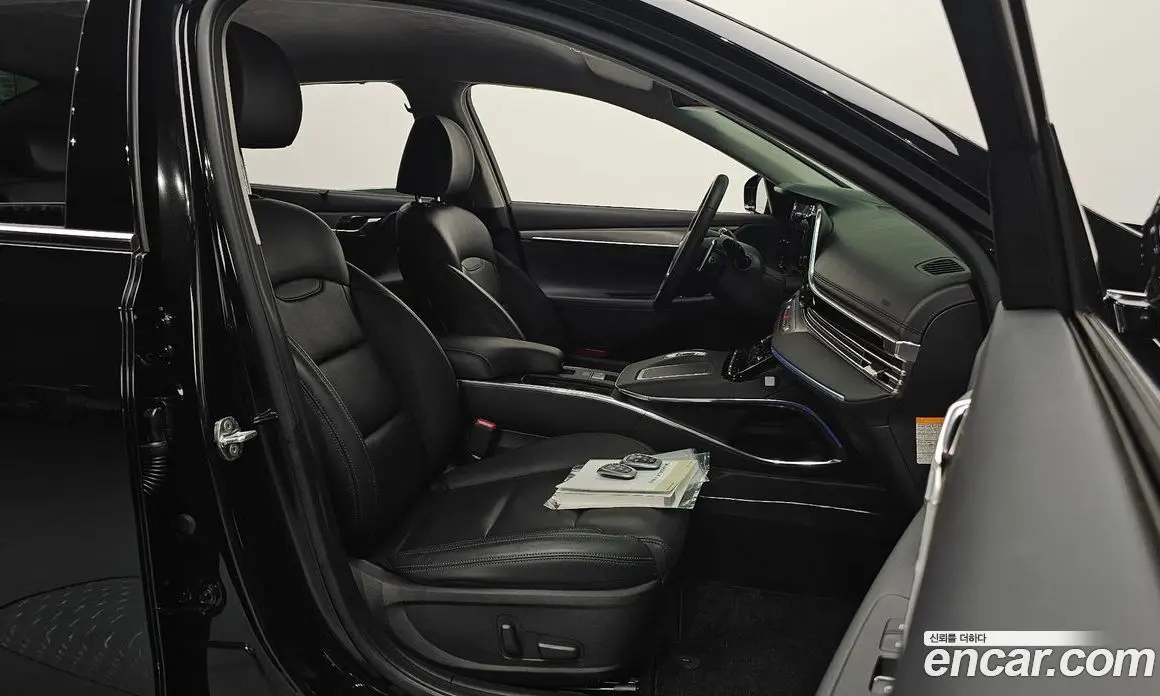 Hyundai Grandeur 2022 2.4 автомат (гидро), фото 13
