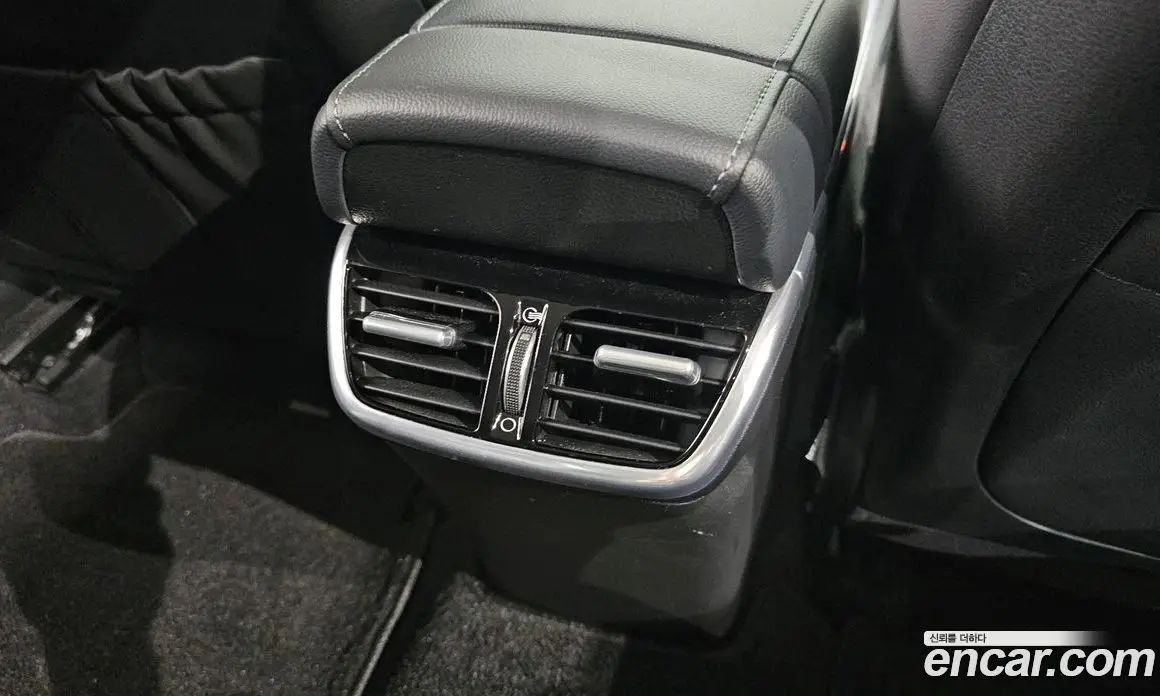 Hyundai Grandeur 2022 2.4 автомат (гидро), фото 31