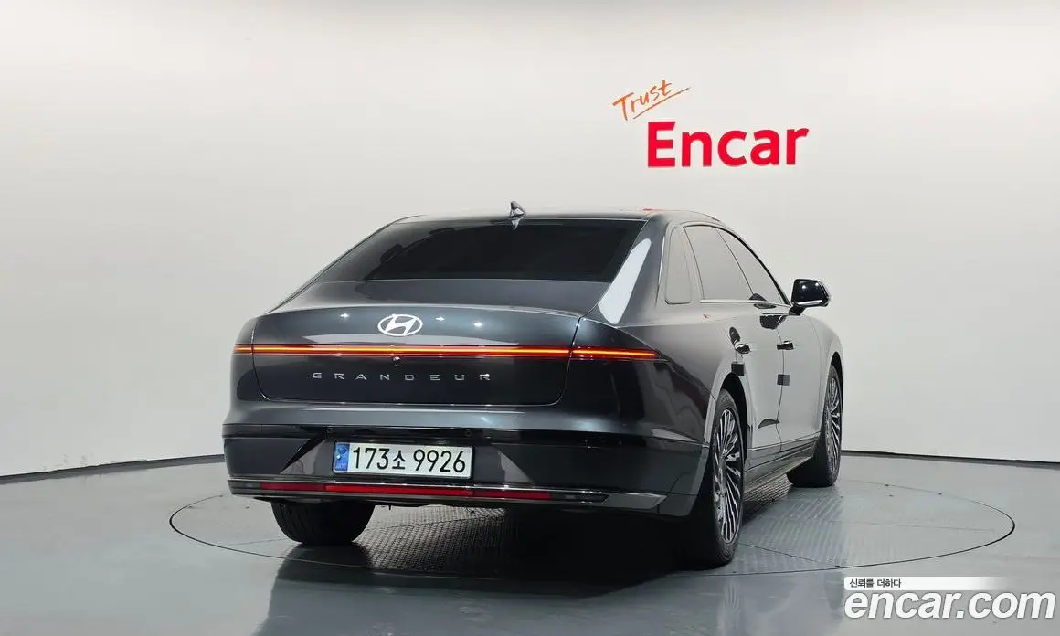 Hyundai Grandeur 2024 1.6 автомат (гидро), фото 4