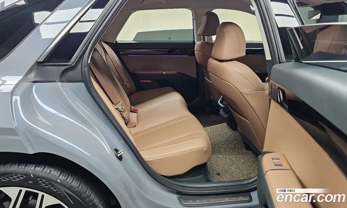 Hyundai Grandeur 2024 1.6 автомат (гидро), фото 17