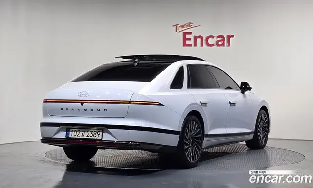 Hyundai Grandeur 2024 2.5 автомат (гидро), миниатюра 2