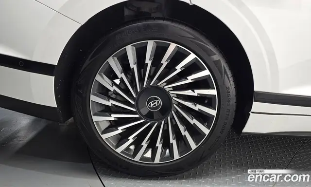 Hyundai Grandeur 2024 2.5 автомат (гидро), миниатюра 5