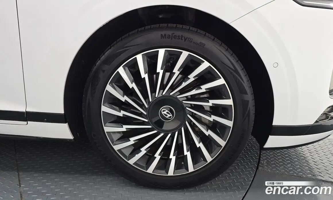 Hyundai Grandeur 2024 2.5 автомат (гидро), фото 7