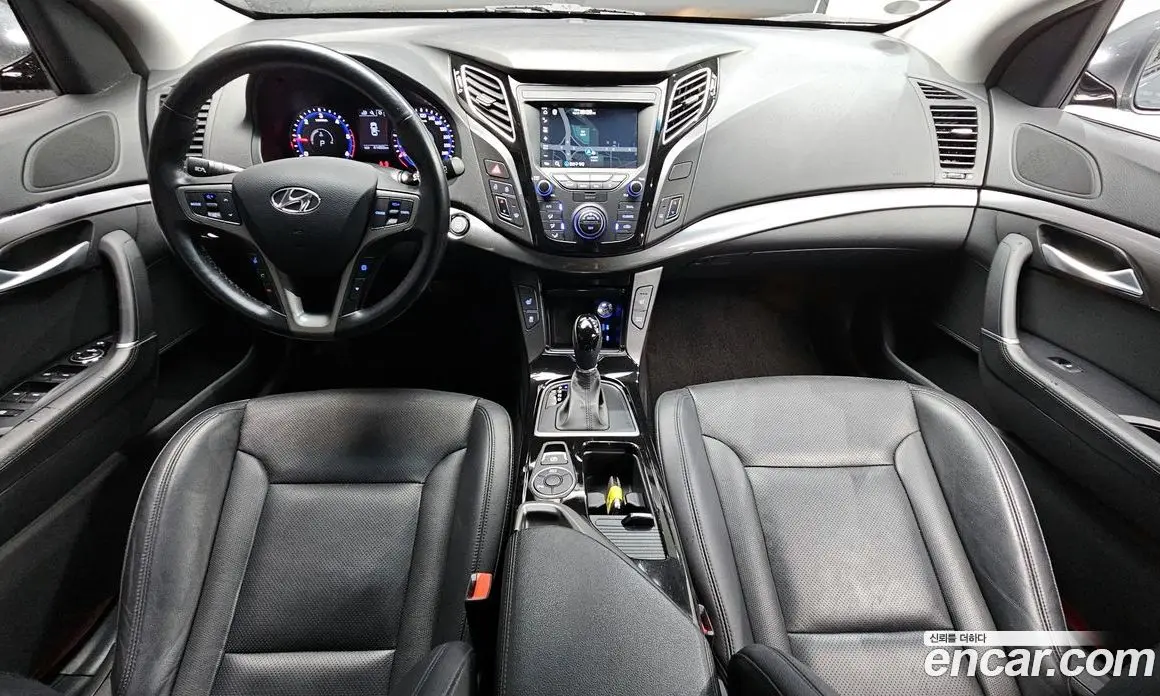 Hyundai i40 2017 1.7 автомат (гидро), фото 7