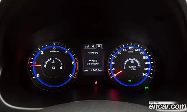 Hyundai i40 2017 1.7 автомат (гидро), миниатюра 8