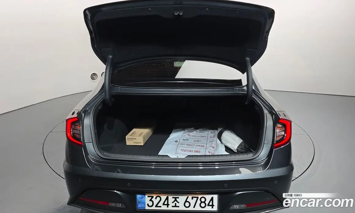 Hyundai Sonata 2022 2.0 автомат (гидро), фото 26