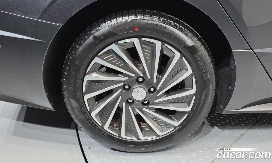 Hyundai Sonata 2022 2.0 автомат (гидро), фото 5