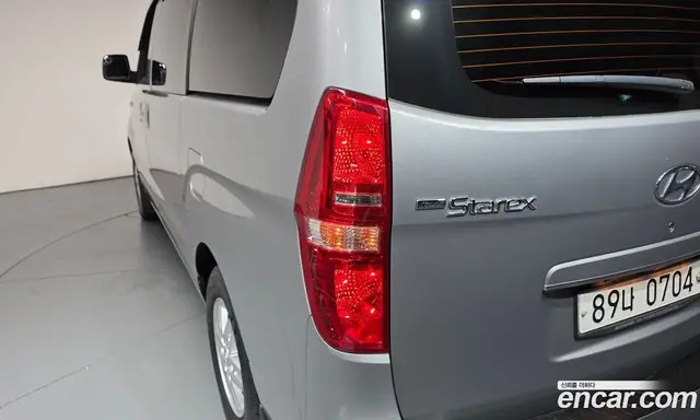 Hyundai Starex 2018 2.5 автомат (гидро), миниатюра 9