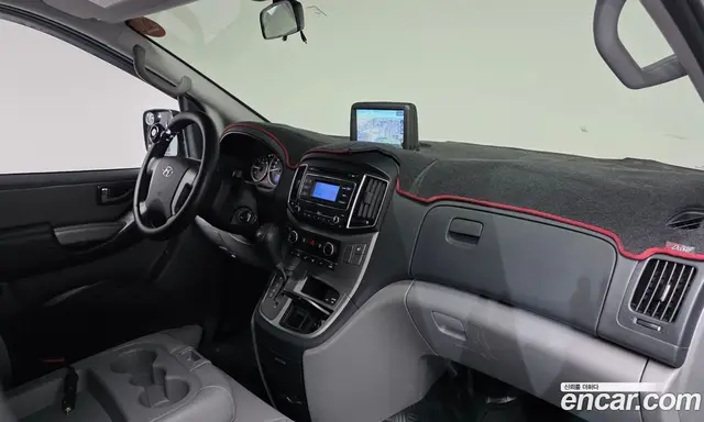 Hyundai Starex 2018 2.5 автомат (гидро), миниатюра 10