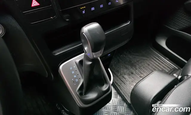 Hyundai Staria 2024 1.6 автомат (гидро), миниатюра 12